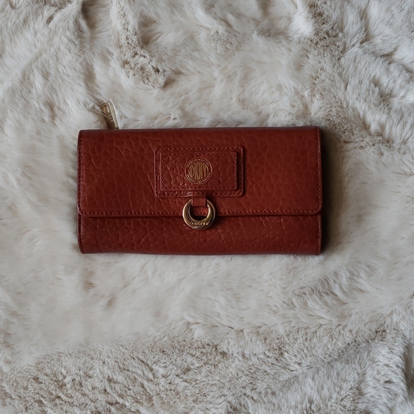 ⚜ DKNY WALLET ⚜ - Picture 2 of 5